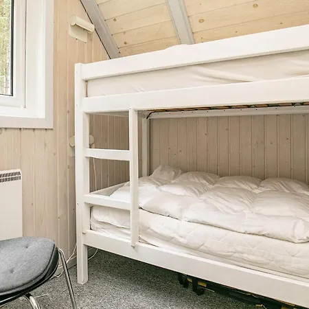 8 Person In Blåvand