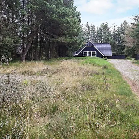 8 Person In בית נופש